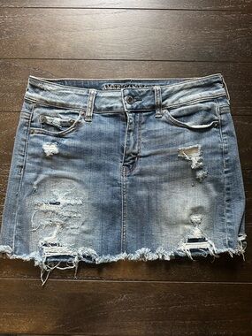 American Eagle Outfitters Light Blue Distressed Denim Mini Skirt